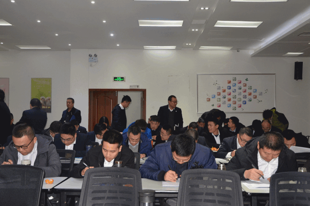 ���ӹ�����ҳ��Ʒ������ѵ��