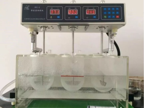 ����ģ����θ�����еİ�������п��