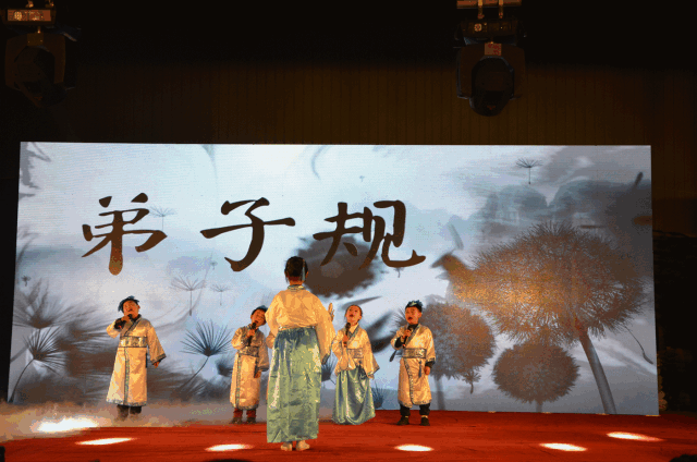 ���ӹ�����ҳ�´��Ű�����