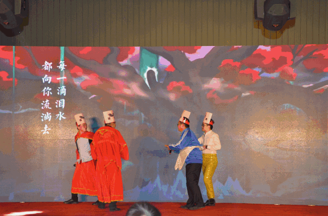 ���ӹ�����ҳ�´��Ű�����